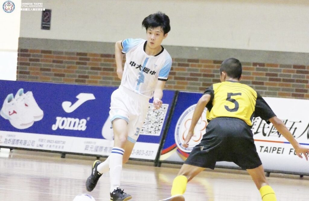 中大壢中對科班「從落後3球到踢平」嗨爆　教頭讚：最有機會拼決賽的一年　