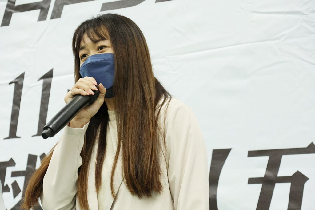 從完全不懂開始　永慶高中總教練鄒欣倪懂偷學