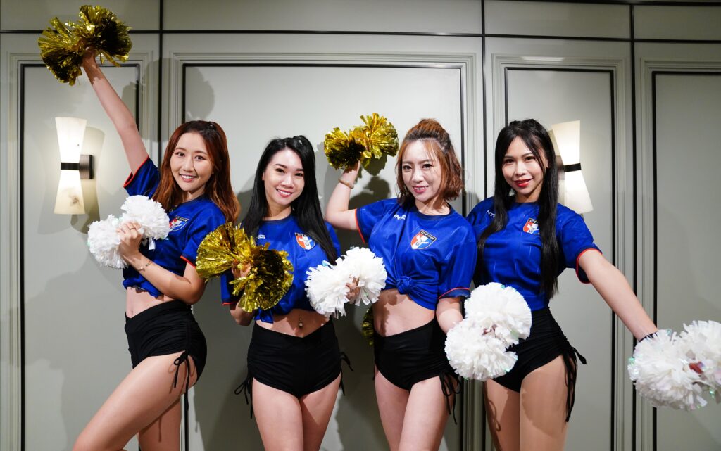 再公布4位啦啦隊成員　美派甜心完全合體