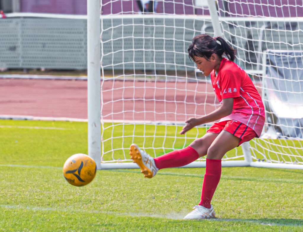 乘載偏鄉的希望足球　前亞運國腳領軍花蓮女子聯隊首度參賽就奪冠