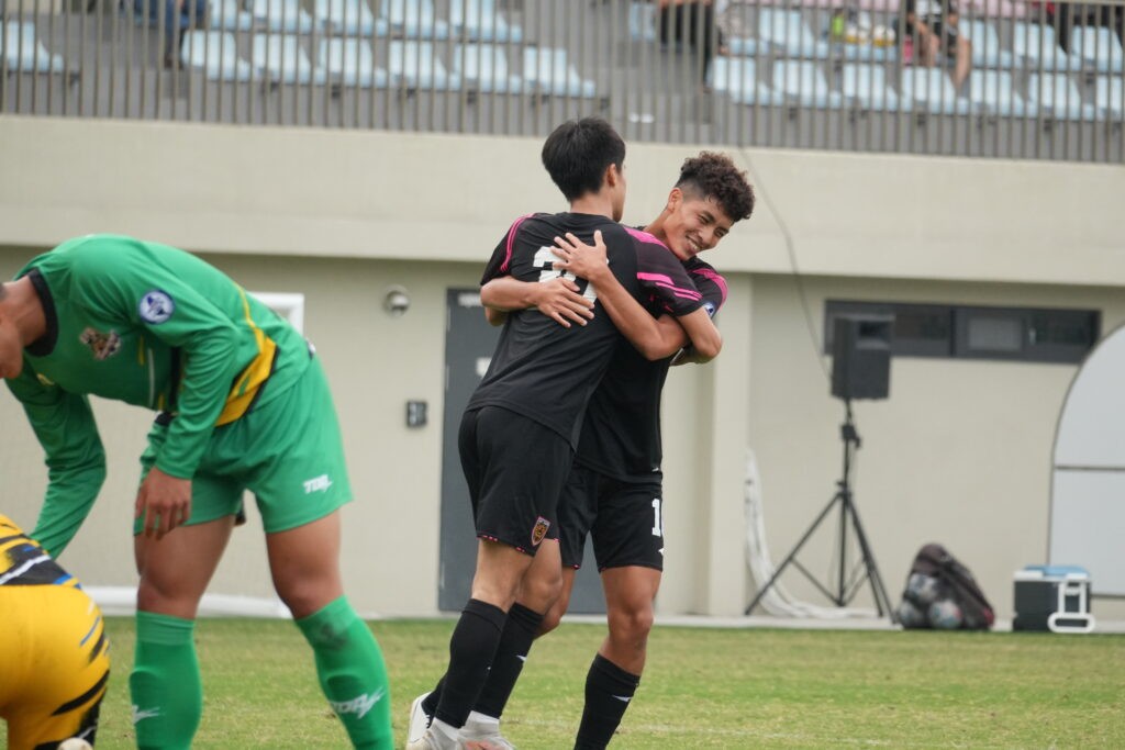 AC台北競技3比0擊退台電　18歲黃偉傑登上金靴榜首