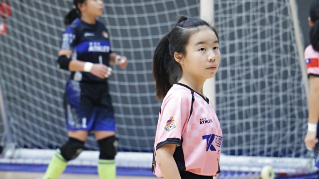自強女足林均蔚轉戰五人制很新奇　努力靠身材「鑽來鑽去」找空檔