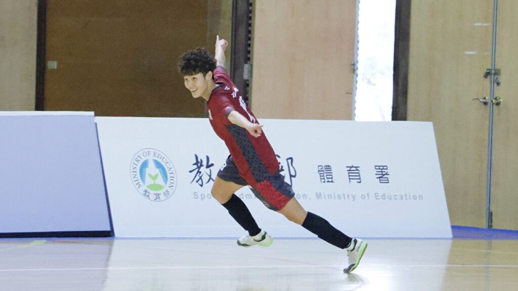 中華女足鄧霈璘參與五人制聯賽拚冠　維持狀態球員、門將都難不了她