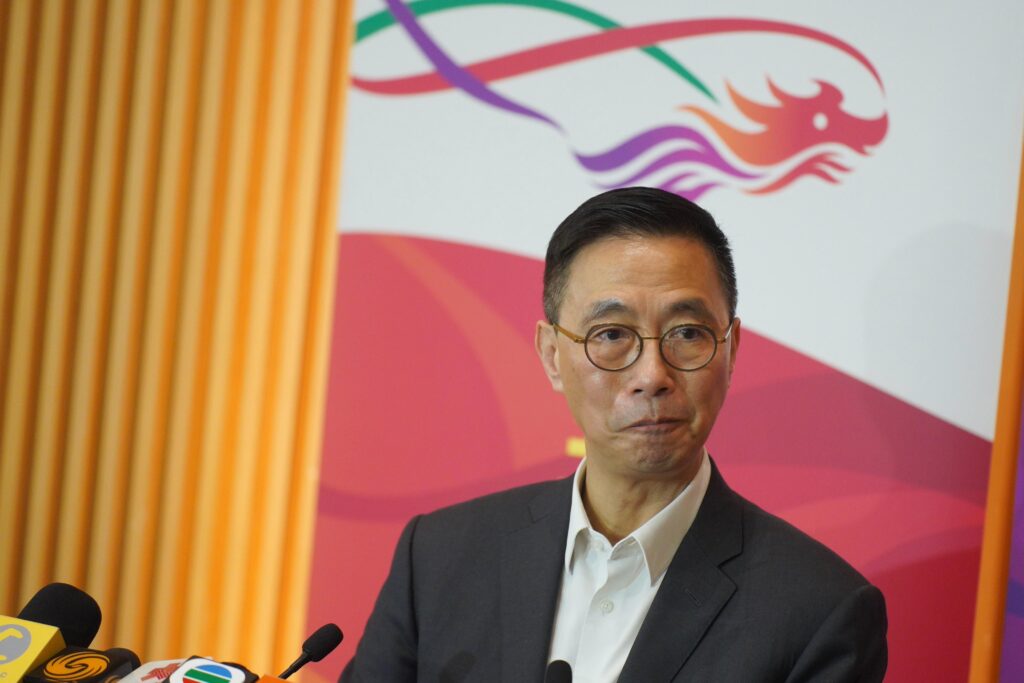 針對梅西沒出場召開記者會　香港文旅局長：「政府想出一系列補救計畫，可惜未能如願」