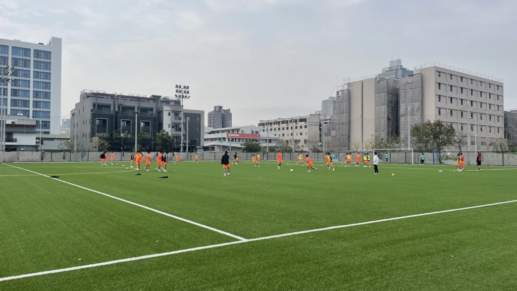 台中西屯11人制球場4月完工　國內第一座軟木顆粒人工草申請FIFA quality pro認證