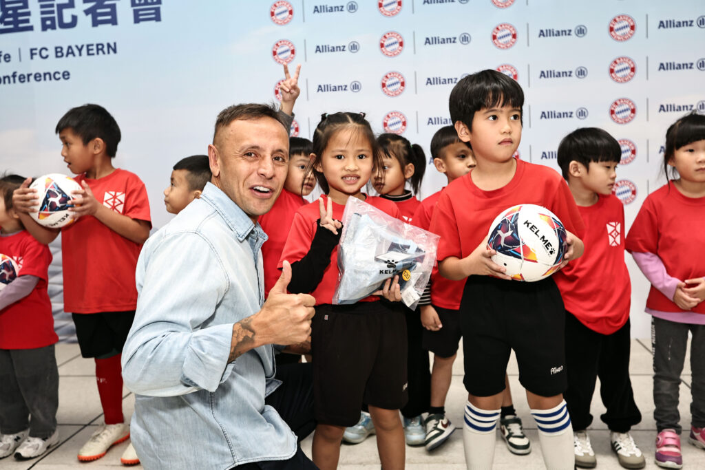 拜仁傳奇球星Rafinha來台指導青少年　安聯人壽更深化台灣足球基層