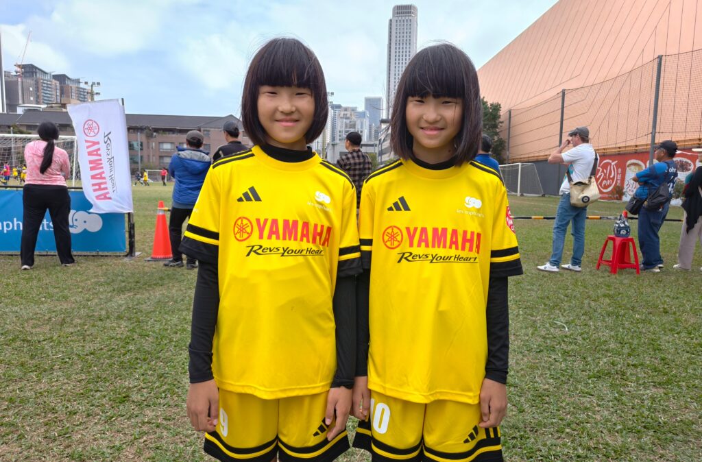 LCFC台日混血雙胞胎吸睛！　李莉帆任YAMAHA CUP宣誓獲讚：有姊姊在旁很安心