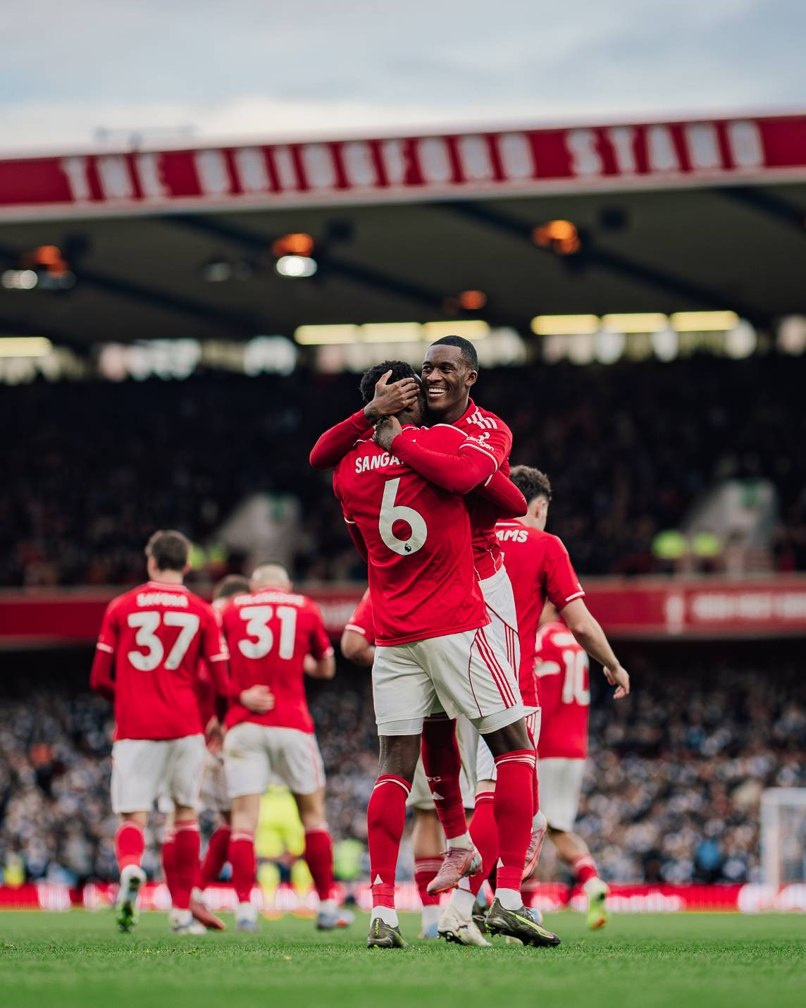 足球智庫／諾丁漢2度易帥狀況有起色　富勒姆主力缺陣推薦雙進球