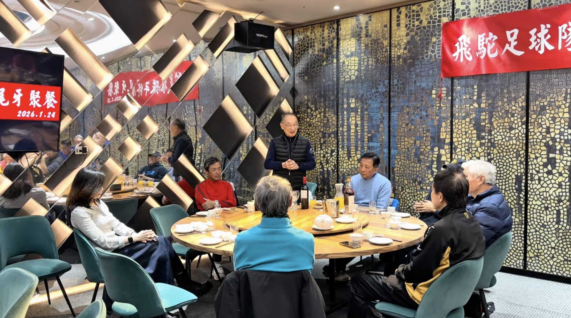 飛駝老戰友相見歡　龔元高感性談傳承 引薦邱義仁是這輩子對台足最大貢獻