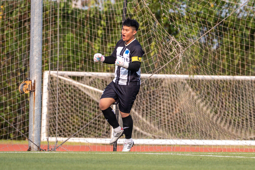 大專足聯／多次撲救獲全場歡呼！教練讚「根本是神」　楊威霆見證逆轉淚灑球場